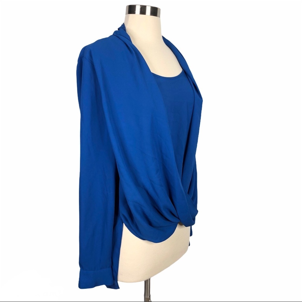 Vince Camuto Blue Surplus Wrap Blouse Medium - Picture 7 of 8
